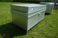 STAINLESS STEEL STORAGE TANK - 2