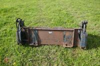 4 IN 1 5'6'' BUCKET FOR SKIDSTEER - 4