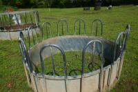 GALVANISED TOMBSTONE RING FEEDER - 4