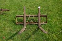 HD SET OF PALLET FORKS - 9