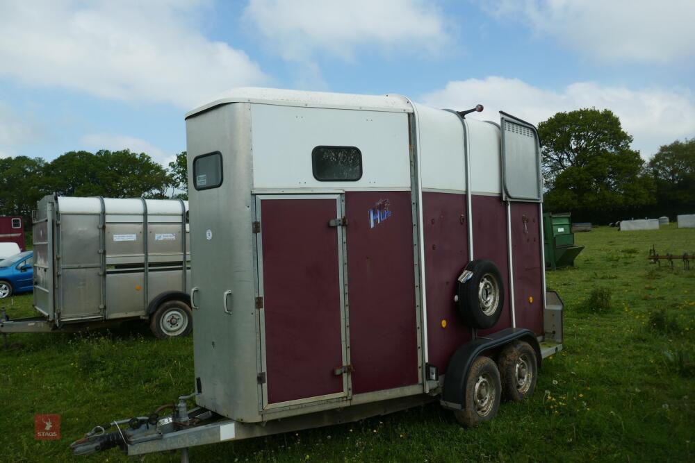 IFOR WILLIAMS HB510R EQUINE TRAILER