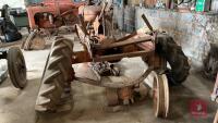 ALLIS CHALMERS C TRACTOR - 3