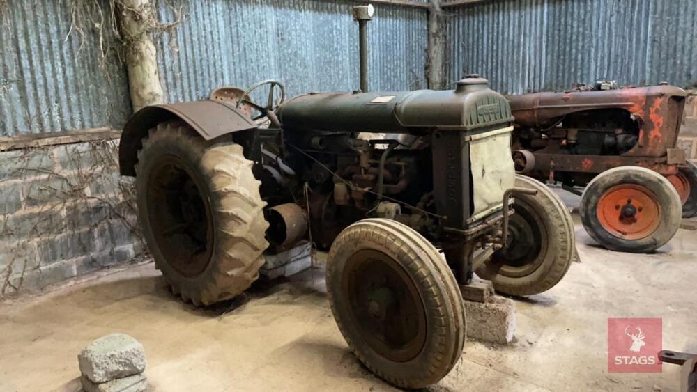 1947 FORDSON STANDARD TRACTOR