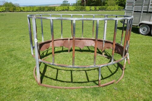 GALVANISED CATTLE ROUND FEEDER