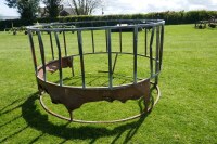 GALVANISED CATTLE ROUND FEEDER - 4