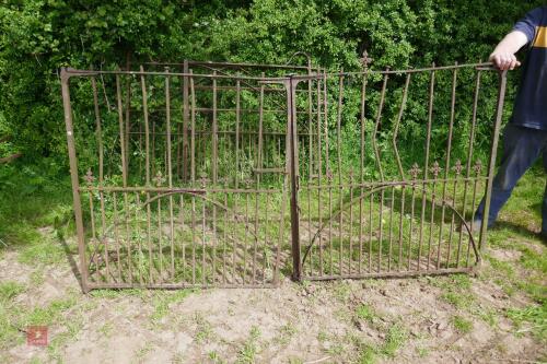 PAIR OF 2.4M IRON GATES