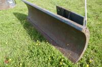 INGERSOLL-ROND 7' SNOW PLOUGH ATTACHMENT - 6