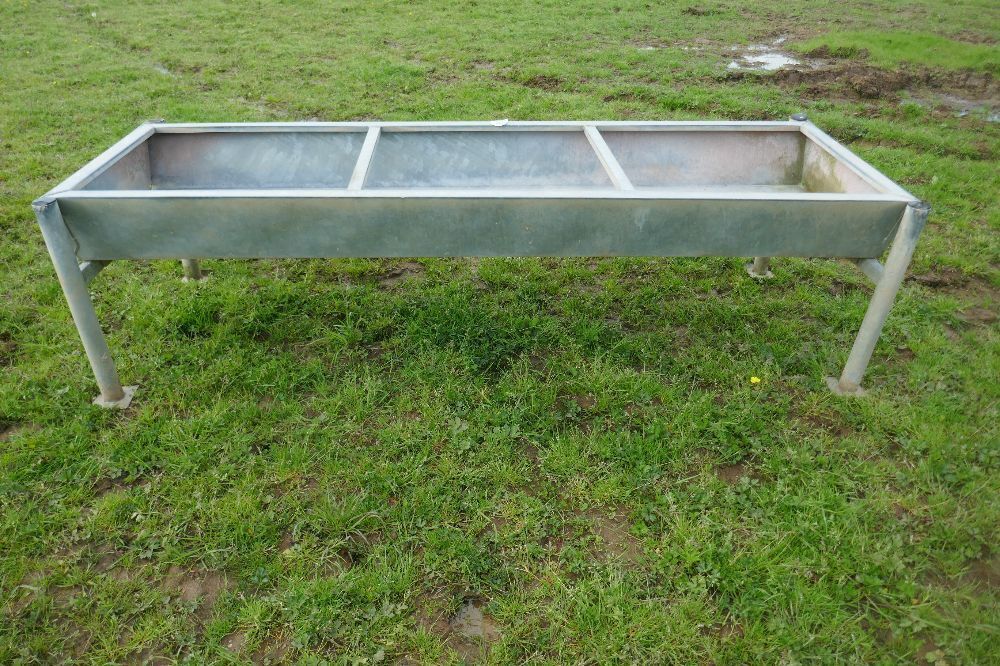 8' FREESTANDING GALVANISED TROUGH