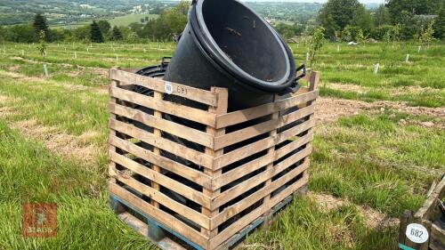 CRATE OF ASSORTED BLACK PLANT POTS