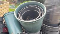 CRATE OF ASSORTED BLACK PLANT POTS - 5