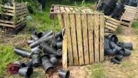 2 CRATES OF ASSORTED BLACK PLANT POTS