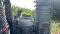 CRATE OF ASSORTED BLACK PLANT POTS - 4