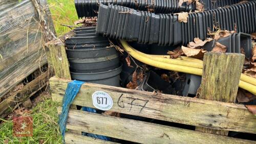 CRATE OF ASSORTED BLACK PLANT POTS