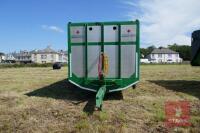 2016 BROUGHAN 26' TWIN AXLE LIVESTOCK TRAILER - 2