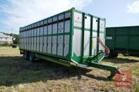 2016 BROUGHAN 26' TWIN AXLE LIVESTOCK TRAILER - 3