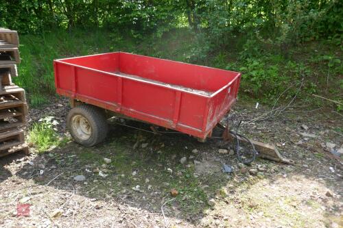 6 1/2' SINGLE AXLE TIPPING TRAILER