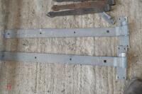 QTY WOODEN GATE HANGING BRACKETS - 2