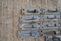 14 GATE HANGING WALL BRACKETS - 4