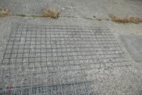 9 MIXED SHEETS OF WIRE MESH - 3