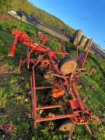 KUHN 8 ROTOR TEDDER S/R - 3