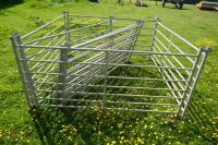 8 GALVANISED 6' SHEEP HURDLES - 3