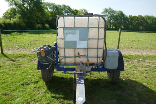 HOMEMADE SINGLE AXLE MOBILE WATER BOWSER