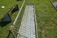 9' GALVANISED HOOK ON HAY FEEDER - 5