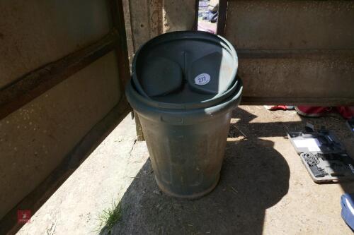 DUST BIN (PLASTIC) WITH LID