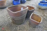 SET OF TERRACOTTA PLANT POTS - 2