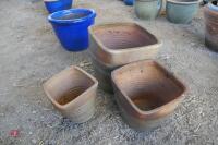 SET OF TERRACOTTA PLANT POTS - 5