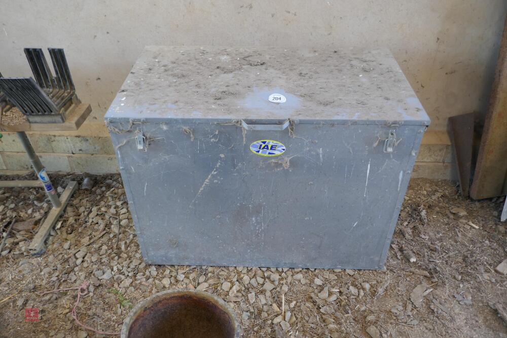 IAE 630 LITRE GALVANISED CORN BIN