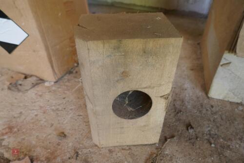 WOODEN ROLLER BEARING BLOCK