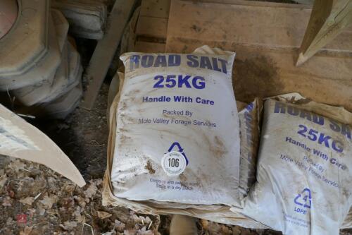 4 BAGS 25KG ROAD SALT