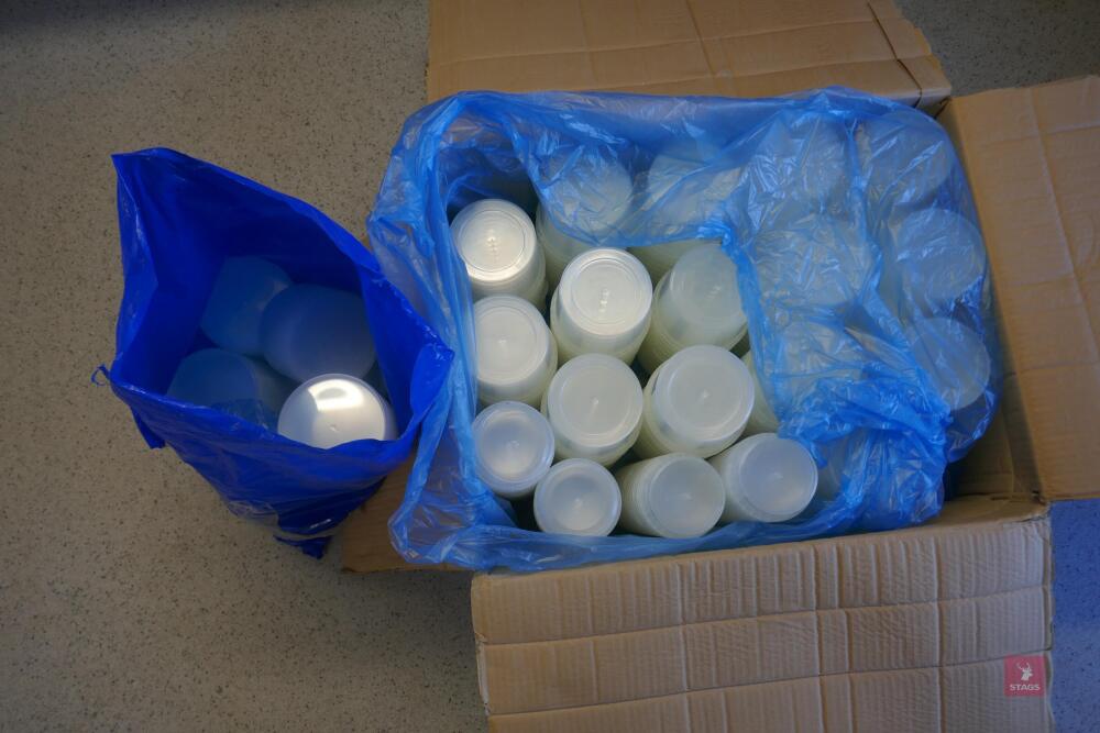 LARGE QTY OF PLASTIC PATE & SOUP POTS