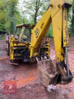 JCB 3C2 DIGGER - 2