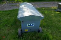 IAE GALVANISED MOBILE SHEEP HAY FEEDER - 7