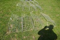 4 MESH WALL HAY FEEDERS - 2