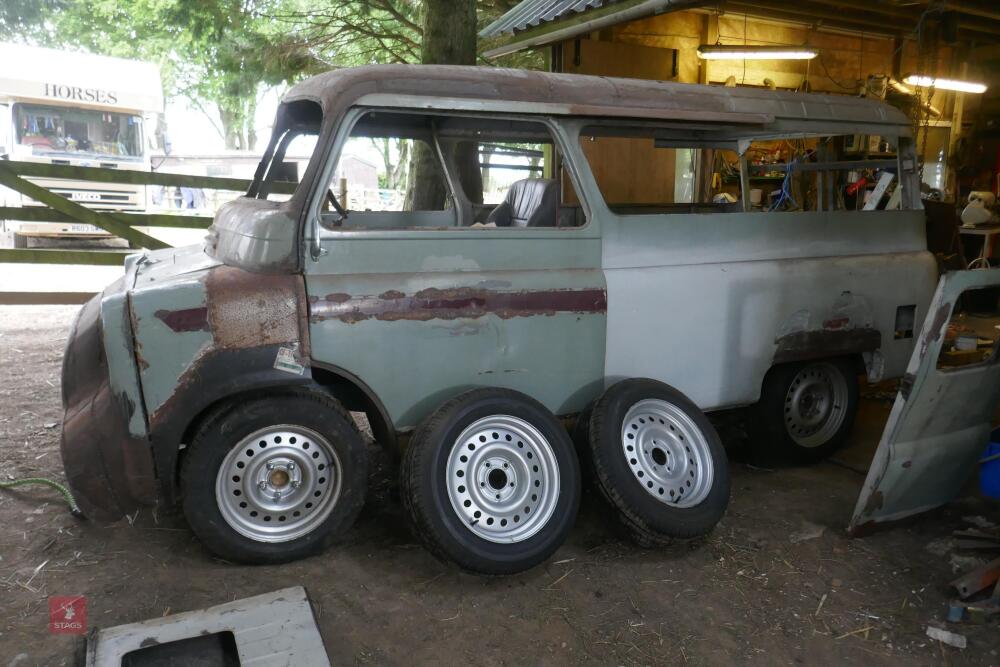 1961 BEDFORD CAMPER VAN (S/R)