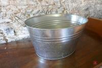 GALVANISED SERVING/DISPLAY BUCKET - 3