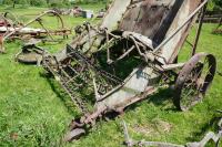 ANTIQUE GREEN CROP LOADER - 5