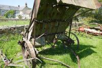 ANTIQUE GREEN CROP LOADER - 6