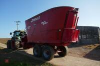 2008 TRIOLIET 2-2800 SOLOMIX MIXER WAGON - 40