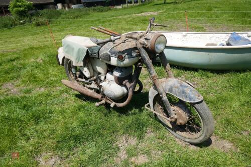 1962 FRANCIS BARNETT 250CC MOTORBIKE