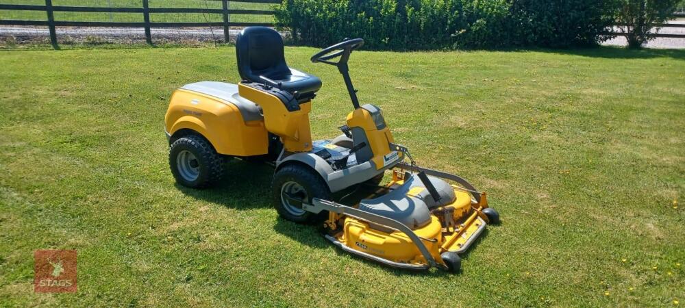 2012 STIGA PLUS 105 RIDE ON LAWNMOWER