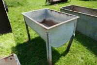 METAL DAIRY WASH UP SINK - 5