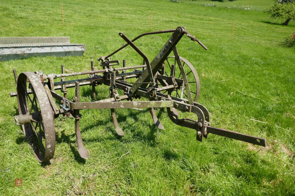 ANTIQUE RANSOMES 7' CULTIVATOR