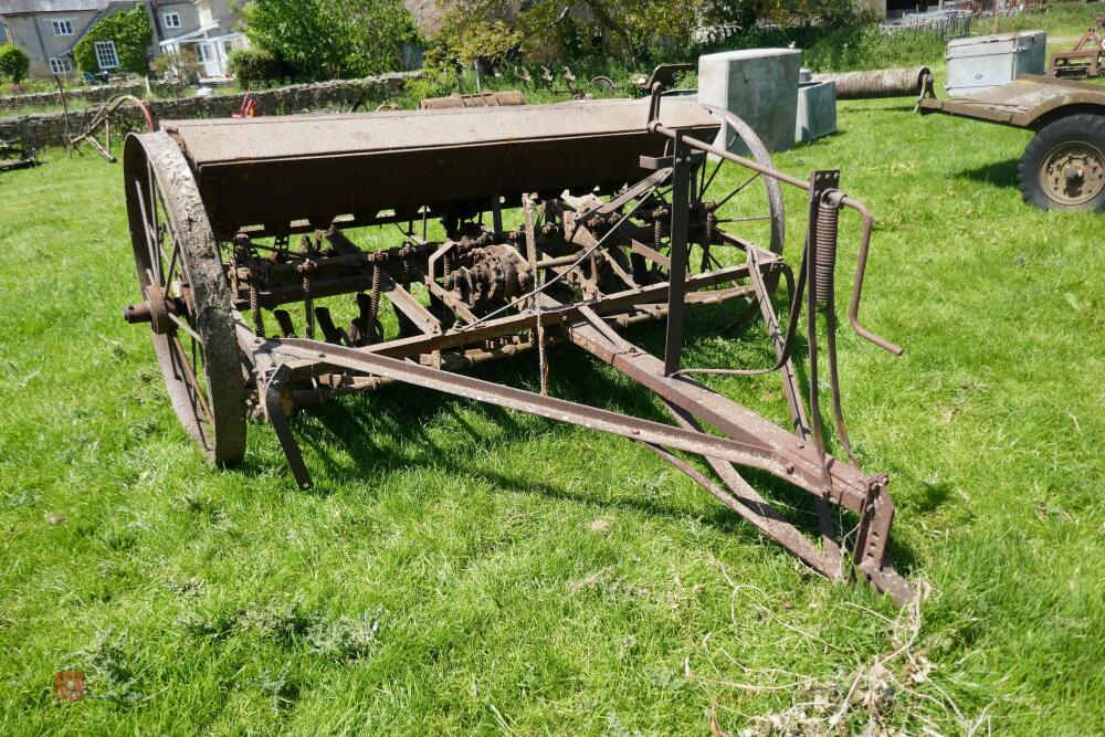 MASSEY HARRIS 7'6'' SEED + FERT DRILL