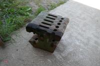 6 JOHN DEERE FRONT TRACTOR WEIGHTS