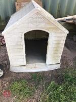 PLASTIC DOG KENNEL