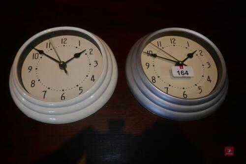 2 CLOCKS